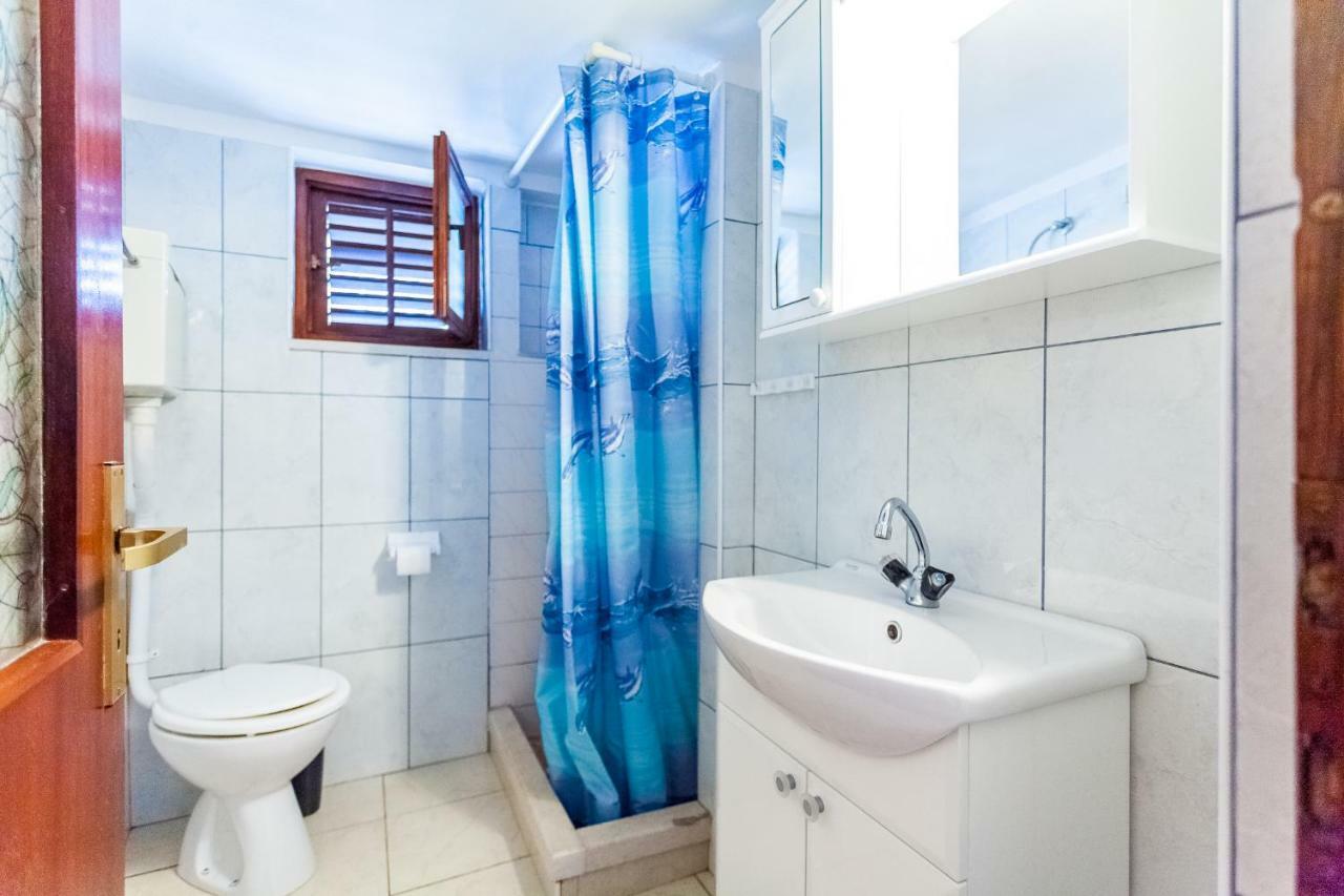 Apartments Dajna Vela Luka Eksteriør billede